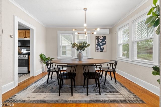 9 Saint Charles Ave, West Caldwell Twp., NJ 07006