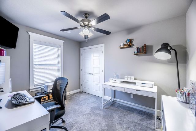 566 Parkside Cove, Bethel Heights, AR 72764