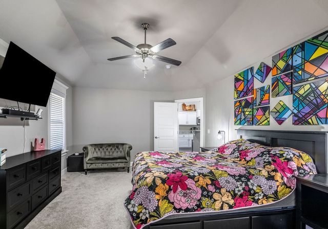 566 Parkside Cove, Bethel Heights, AR 72764