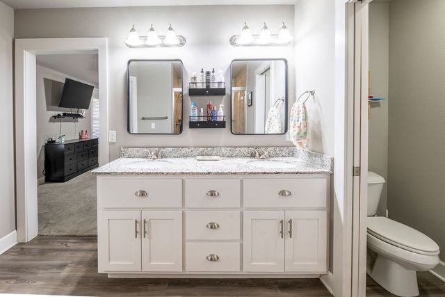 566 Parkside Cove, Bethel Heights, AR 72764