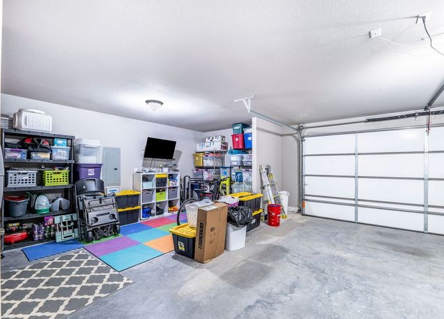 566 Parkside Cove, Bethel Heights, AR 72764