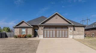 566 Parkside Cove, Bethel Heights, AR 72764