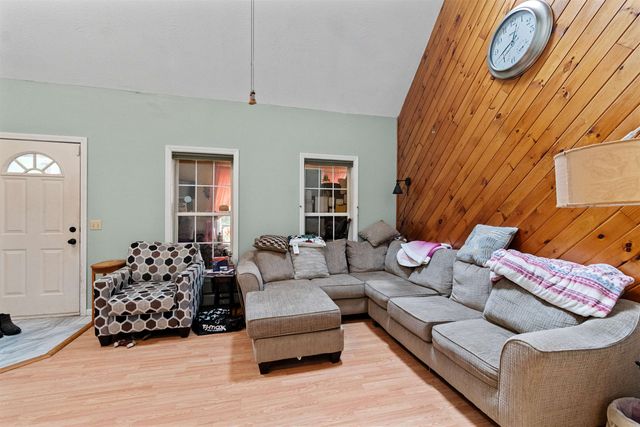 15 Deer Run, Sheldon, VT 05483