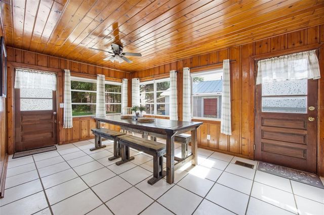 124 SE 1ST STREET, Williston, FL 32696