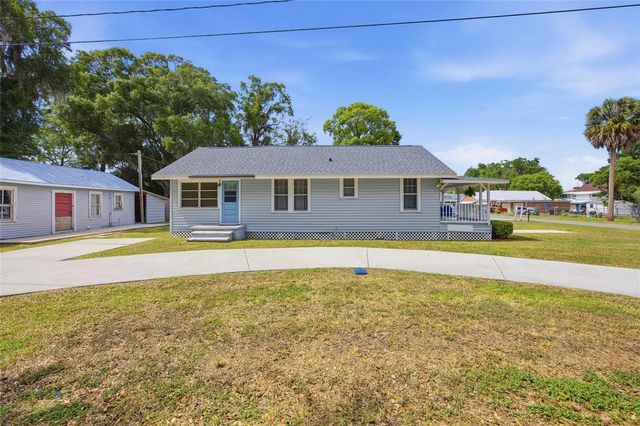 124 SE 1ST STREET, Williston, FL 32696