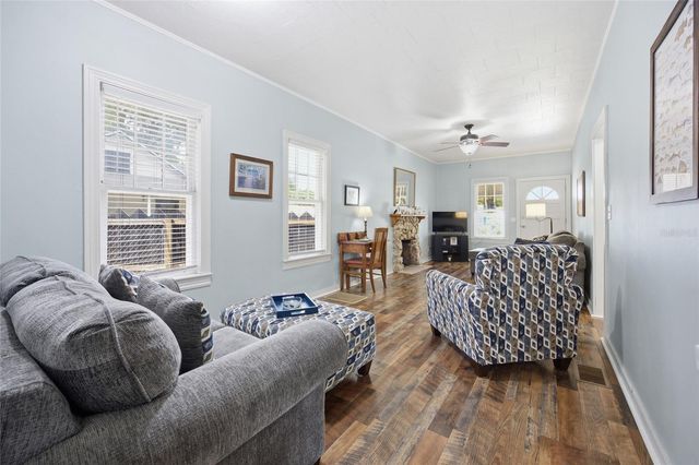 124 SE 1ST STREET, Williston, FL 32696