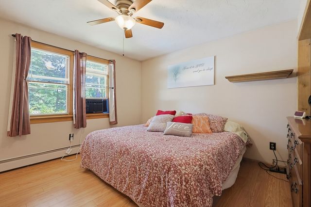 155 Dunnbrook Rd, East Brookfield, MA 01515