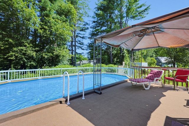 155 Dunnbrook Rd, East Brookfield, MA 01515