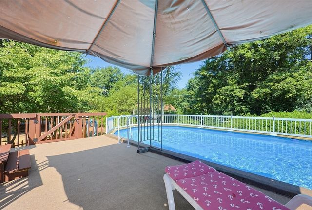 155 Dunnbrook Rd, East Brookfield, MA 01515