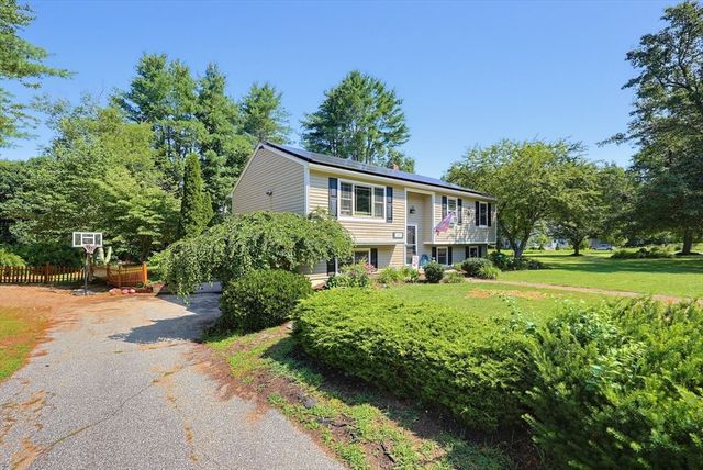 155 Dunnbrook Rd, East Brookfield, MA 01515