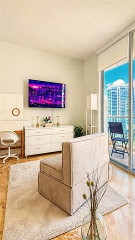 1060 Brickell Avenue 2709, Miami, FL 33131