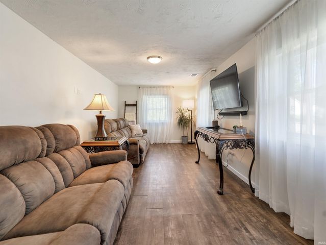 655 Walnut Street, Waterloo, IN 46793
