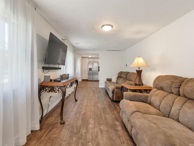 655 Walnut Street, Waterloo, IN 46793