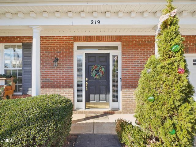 219 Tuscarora Lane, Clayton, NC 27520