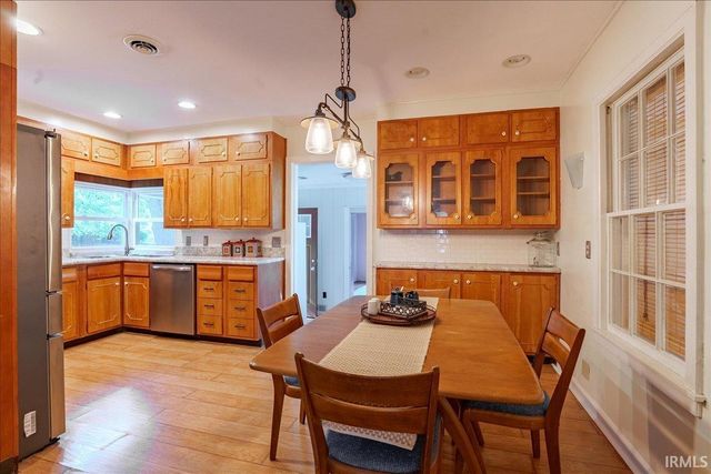 1101 Thompson Avenue, Evansville, IN 47715