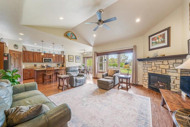 N2887 EVERGREEN LANE, Freedom, WI 54913