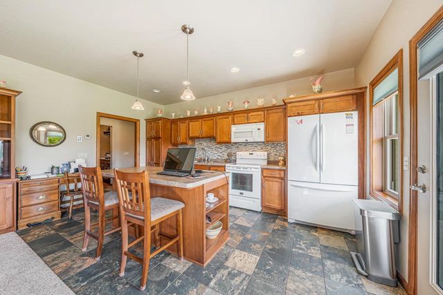 N2887 EVERGREEN LANE, Freedom, WI 54913