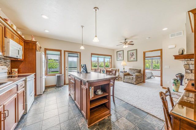 N2887 EVERGREEN LANE, Freedom, WI 54913