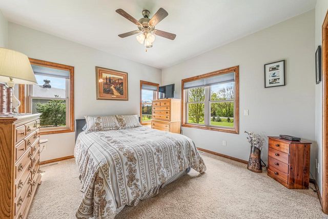 N2887 EVERGREEN LANE, Freedom, WI 54913