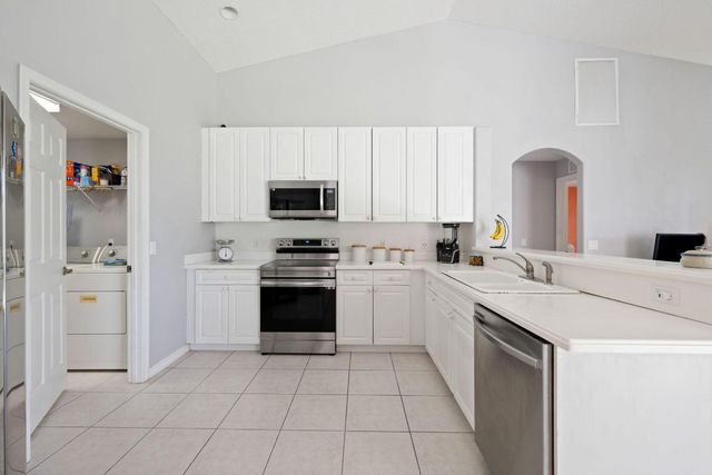 184 SW Fernleaf Trail, Port St. Lucie, Port St Lucie, FL 34953