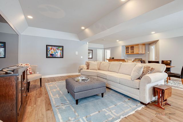 22087 W Vernon Ridge Drive, Ivanhoe, IL 60060