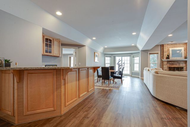 22087 W Vernon Ridge Drive, Ivanhoe, IL 60060