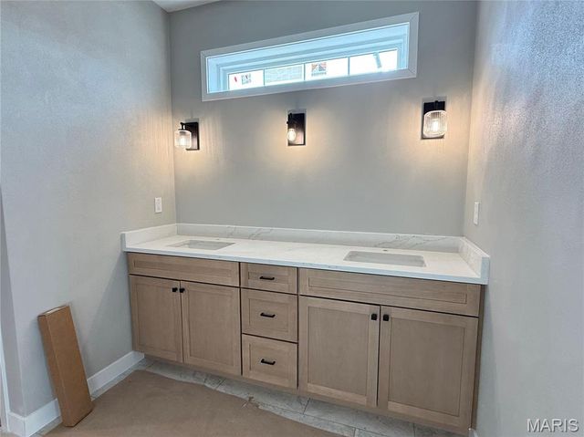 1437 Guilford Place, Troy, IL 62294