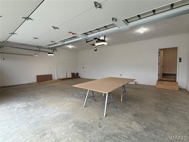 1437 Guilford Place, Troy, IL 62294