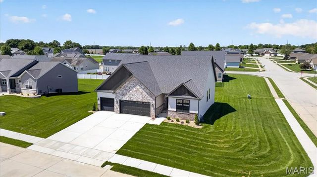 1437 Guilford Place, Troy, IL 62294