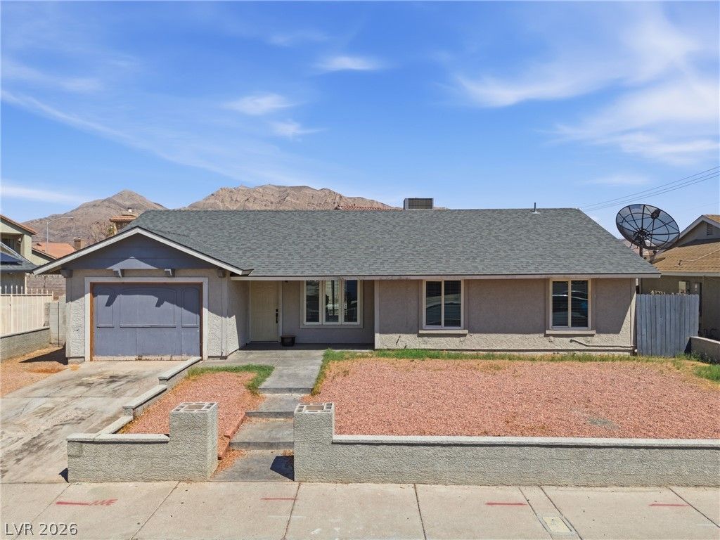 420 Battle Mountain Drive, Las Vegas, NV 89110 — exterior