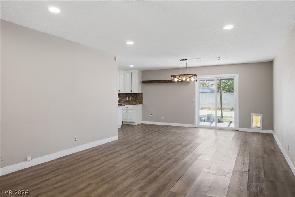 420 Battle Mountain Drive, Las Vegas, NV 89110 — photo 5