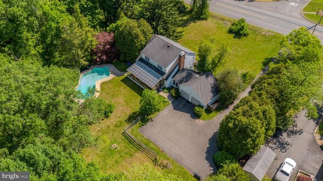 1165 BEAR TAVERN RD, Titusville, NJ 08560