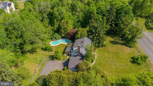 1165 BEAR TAVERN RD, Titusville, NJ 08560
