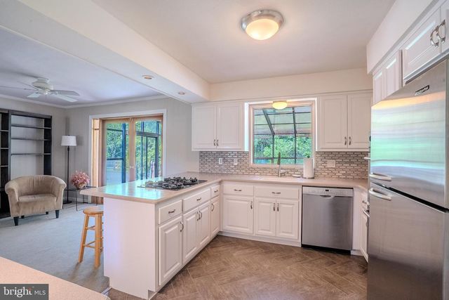 1165 BEAR TAVERN RD, Titusville, NJ 08560