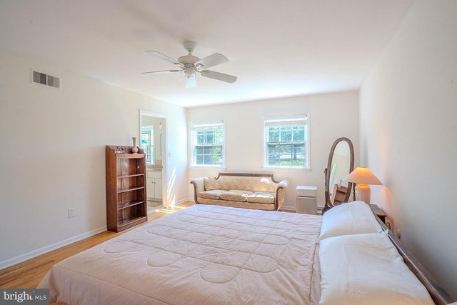 1165 BEAR TAVERN RD, Titusville, NJ 08560