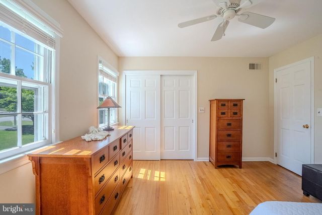 1165 BEAR TAVERN RD, Titusville, NJ 08560