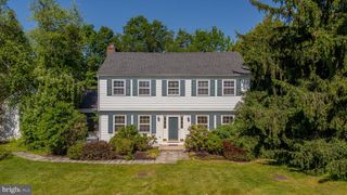 1165 BEAR TAVERN RD, Titusville, NJ 08560