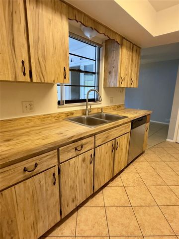 802 DEL PRADO DRIVE, Kissimmee, FL 34758