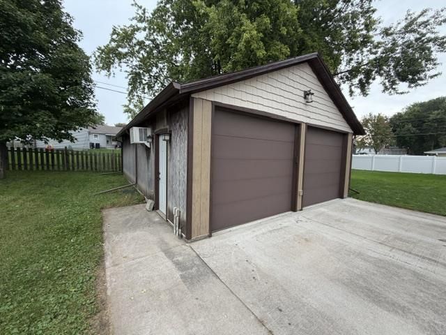 712 CORNELIA STREET, Janesville, WI 53545