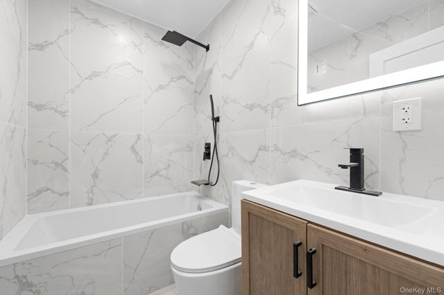 19124 Murdock Avenue, Saint Albans, NY 11412