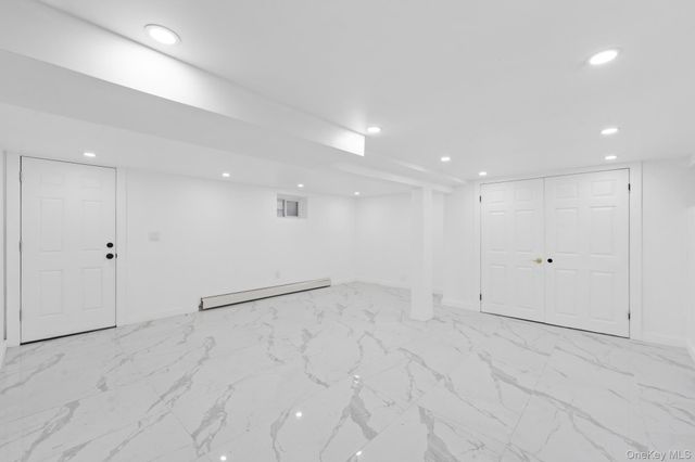 19124 Murdock Avenue, Saint Albans, NY 11412