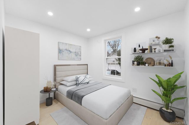 19124 Murdock Avenue, Saint Albans, NY 11412