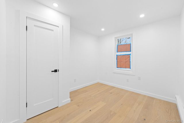 19124 Murdock Avenue, Saint Albans, NY 11412