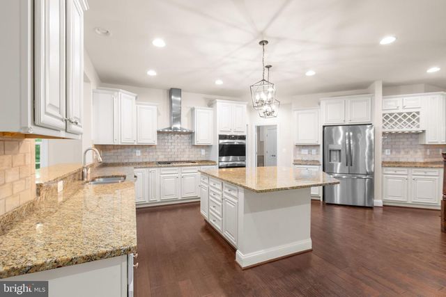 11622 PINE HOLLOW LN, Spotsylvania, VA 22551