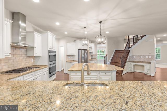 11622 PINE HOLLOW LN, Spotsylvania, VA 22551