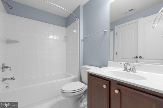 11622 PINE HOLLOW LN, Spotsylvania, VA 22551