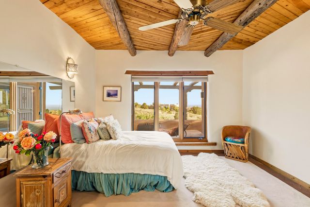 72 Pinon Hill Place NE, Albuquerque, NM 87122