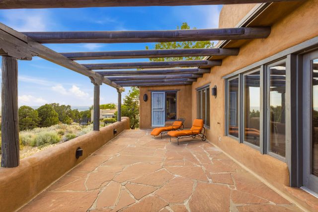 72 Pinon Hill Place NE, Albuquerque, NM 87122