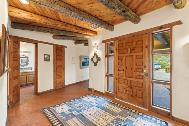 72 Pinon Hill Place NE, Albuquerque, NM 87122
