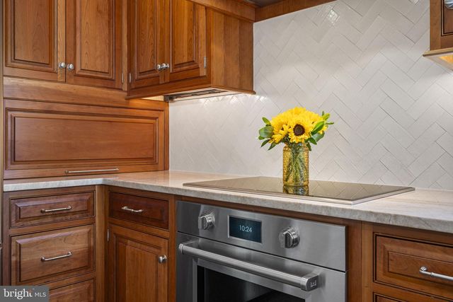 17 HIGHVIEW RD, Downingtown, PA 19335